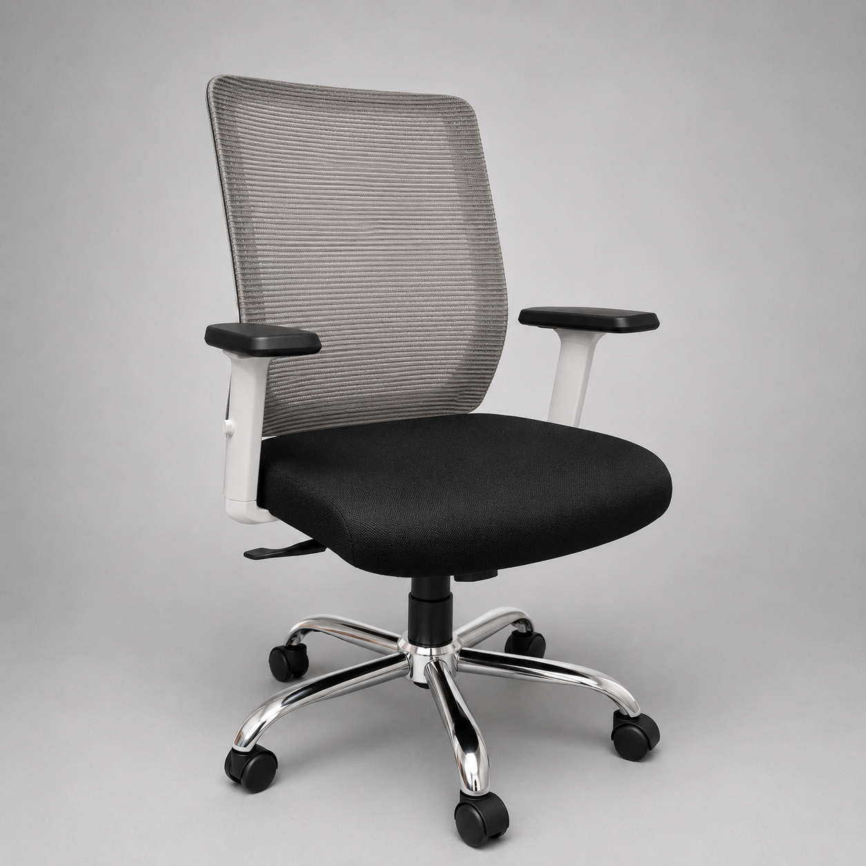 Mesh Low Back Chair thumbnail 3